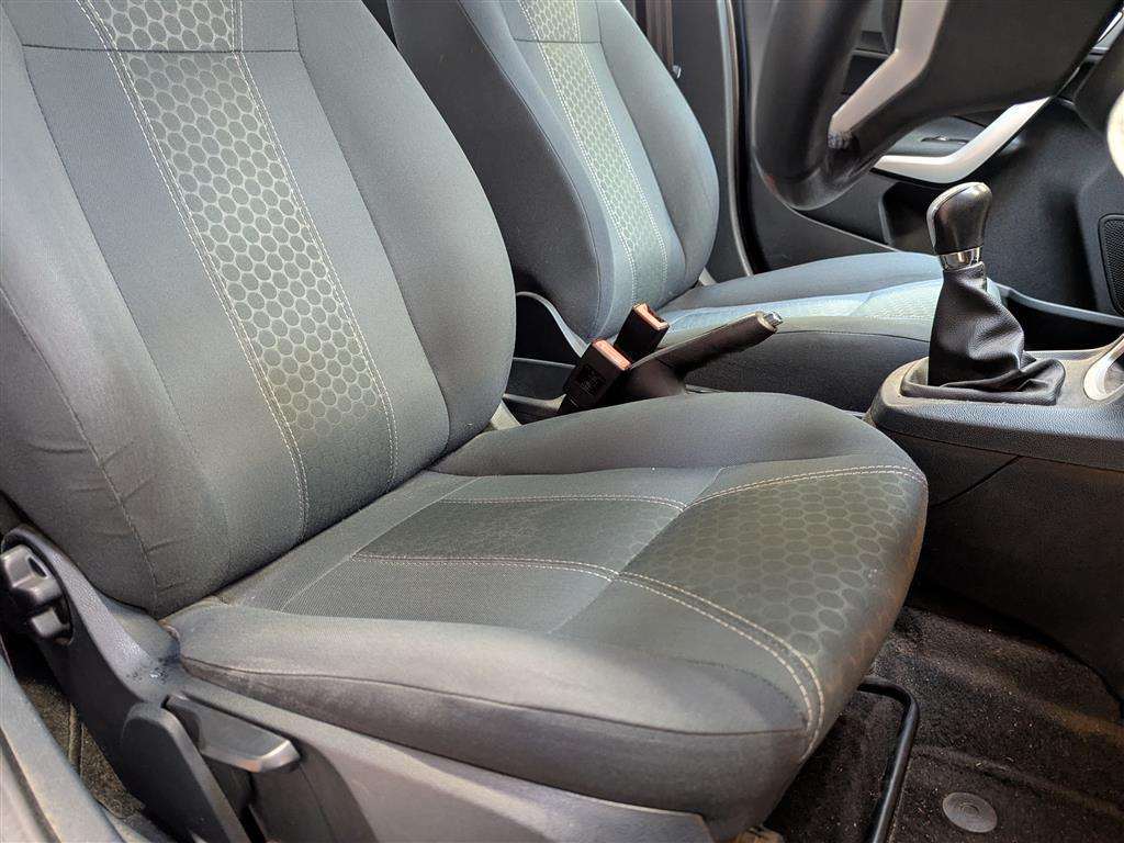 <p>2012 FORD FIESTA ZETEC</p>