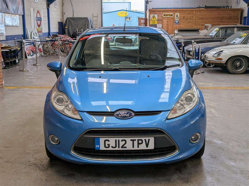 <p>2012 FORD FIESTA ZETEC</p>