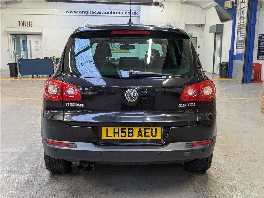 <p>2008 VOLKSWAGEN TIGUAN SE TDI 140</p>