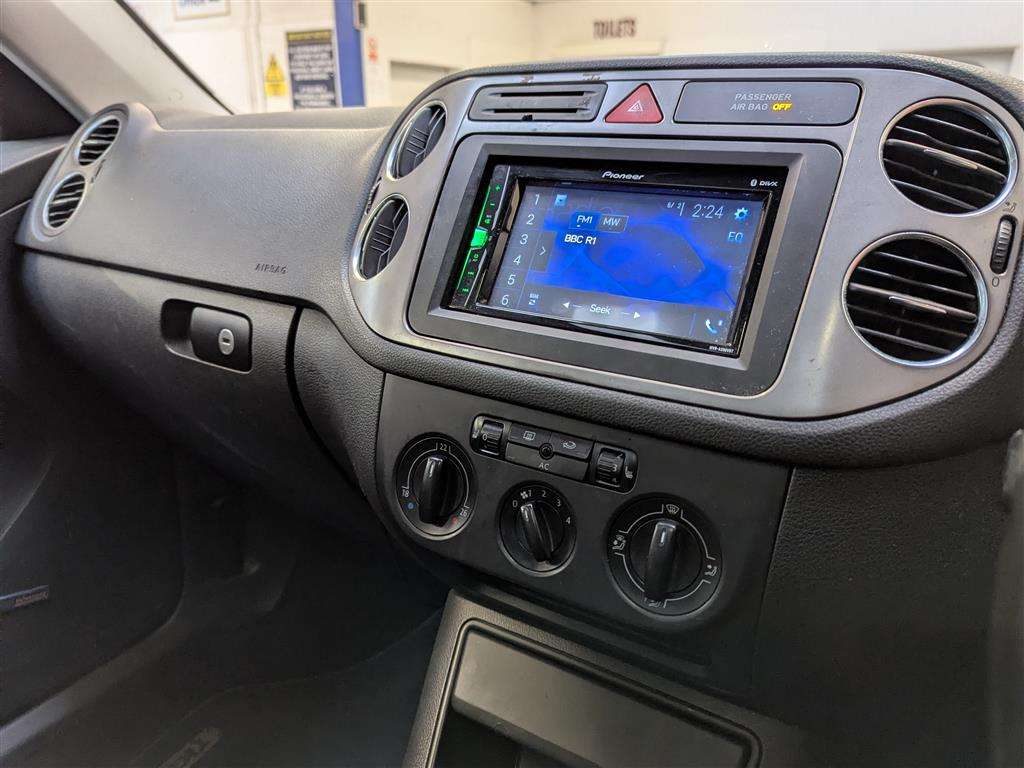 <p>2008 VOLKSWAGEN TIGUAN SE TDI 140</p>