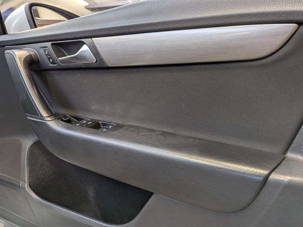 <p>2011 VOLKSWAGEN PASSAT SE BLUEMOTION TECH</p>