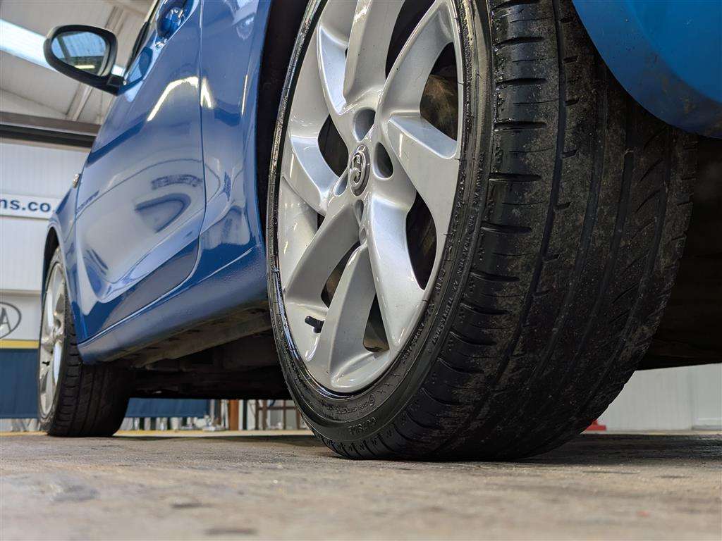 <p>2016 VAUXHALL ADAM SLAM</p>