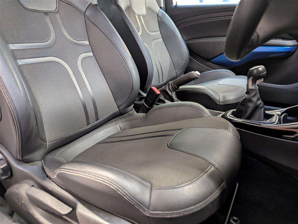 <p>2016 VAUXHALL ADAM SLAM</p>