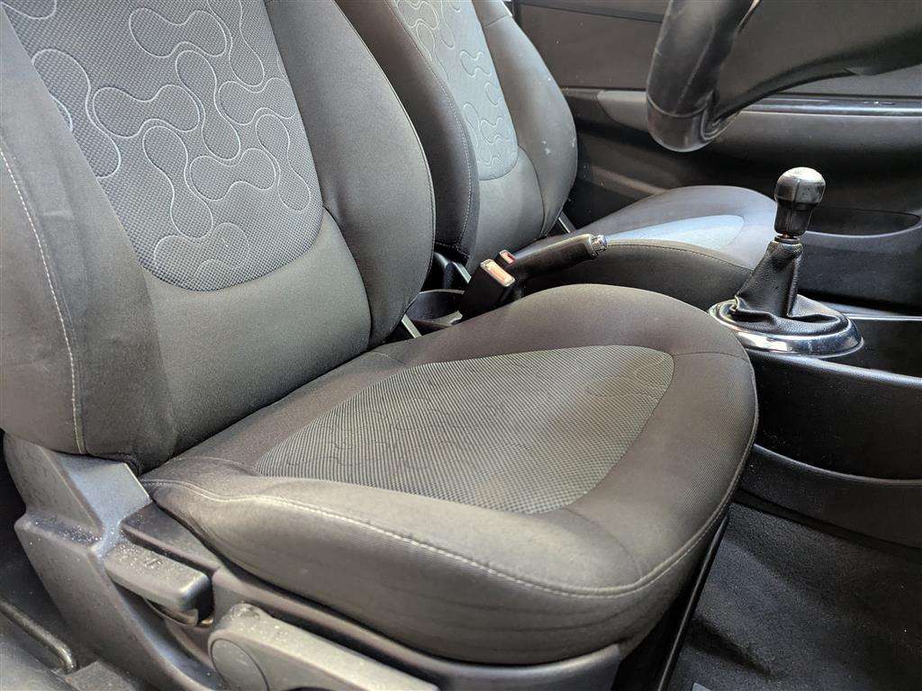 <p>2011 HYUNDAI I20 S LIMITED EDITION</p>