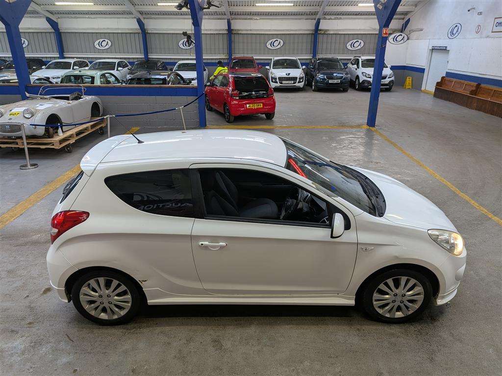 <p>2011 HYUNDAI I20 S LIMITED EDITION</p>