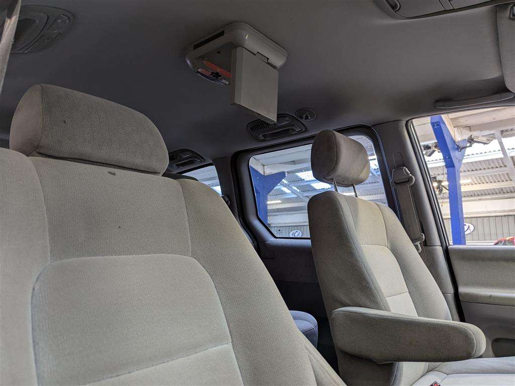 <p>2005 KIA SEDONA L AUTO</p>