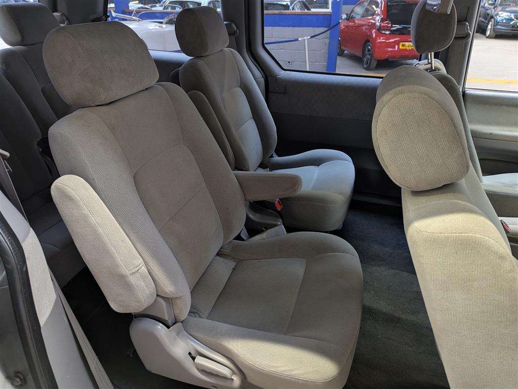 <p>2005 KIA SEDONA L AUTO</p>