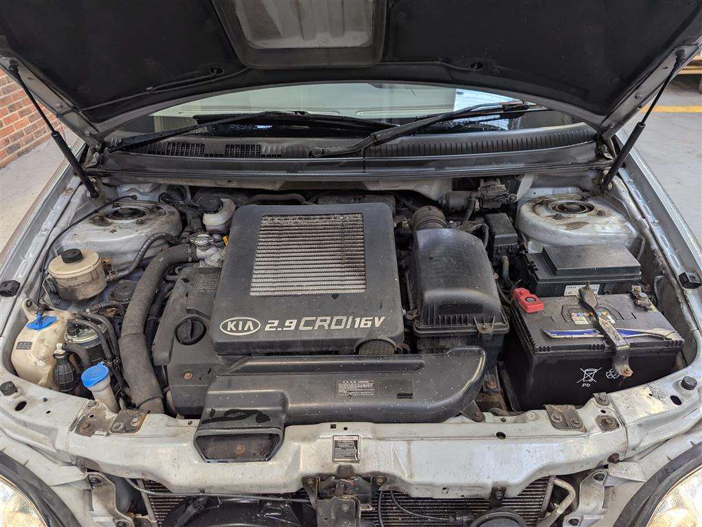 <p>2005 KIA SEDONA L AUTO</p>