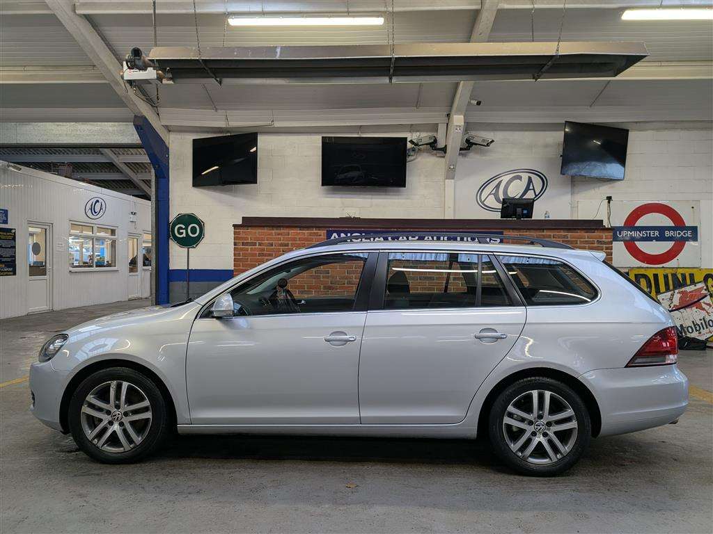 <p>2010 VOLKSWAGEN GOLF SE TDI</p>