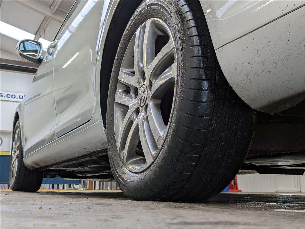 <p>2010 VOLKSWAGEN GOLF SE TDI</p>