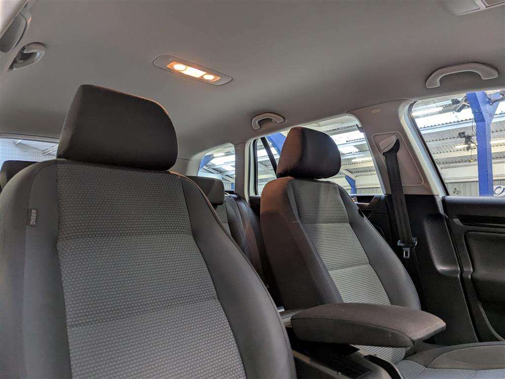 <p>2010 VOLKSWAGEN GOLF SE TDI</p>