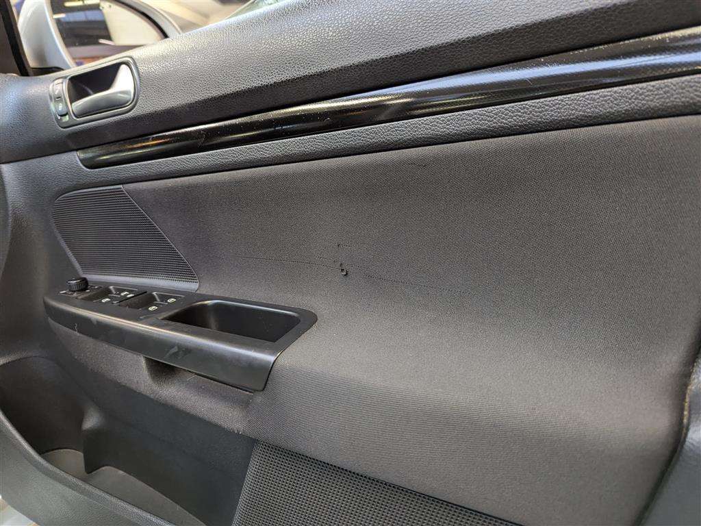 <p>2010 VOLKSWAGEN GOLF SE TDI</p>