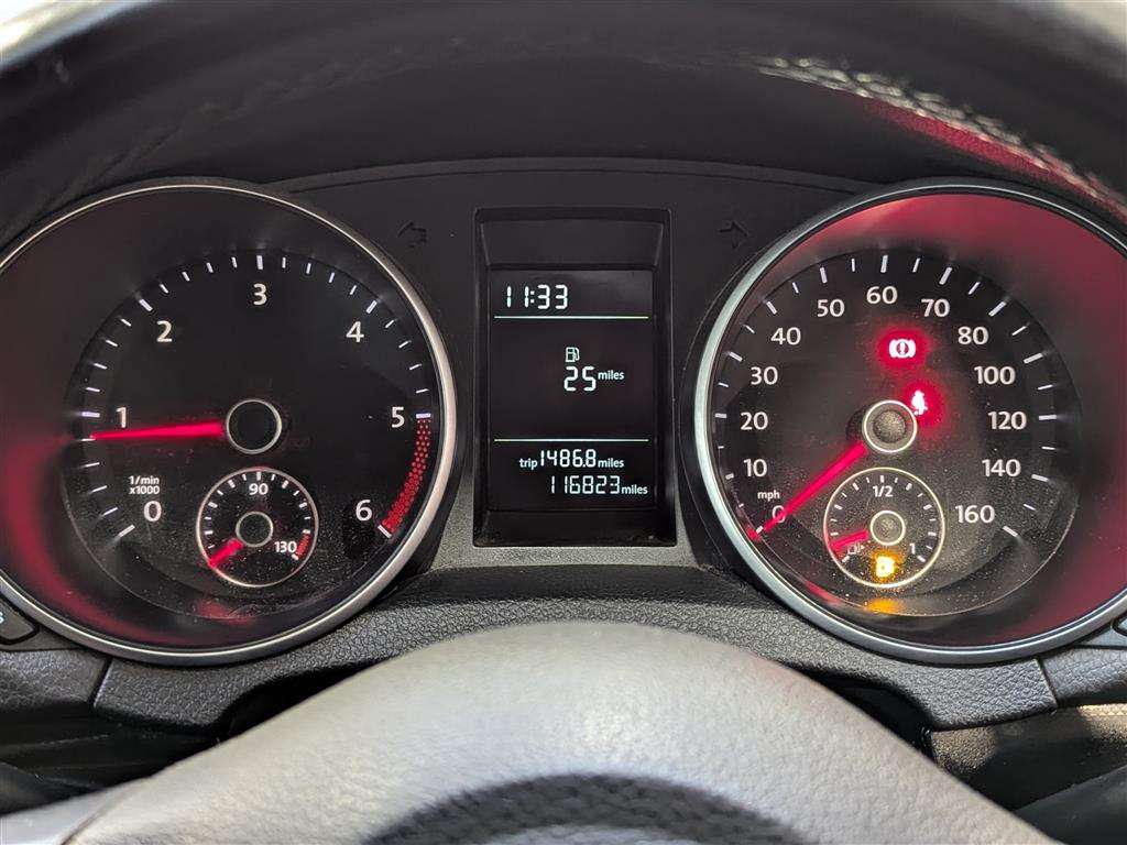 <p>2010 VOLKSWAGEN GOLF SE TDI</p>