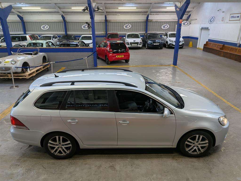 <p>2010 VOLKSWAGEN GOLF SE TDI</p>