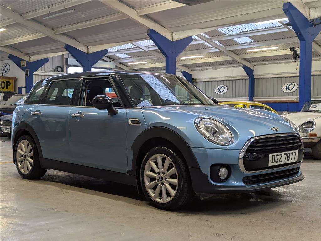 <p>2016 MINI CLUBMAN COOPER D AUTO</p>