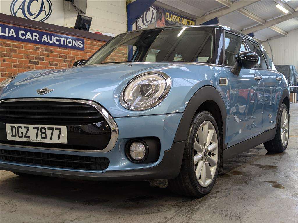 <p>2016 MINI CLUBMAN COOPER D AUTO</p>