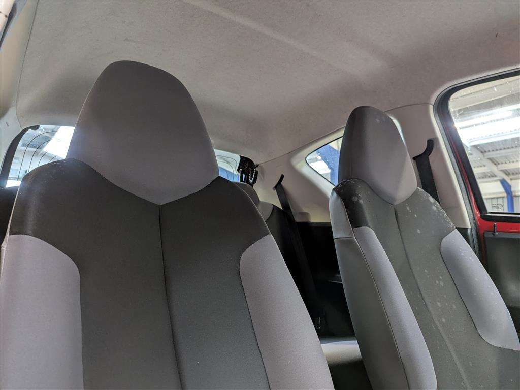 <p>2014 PEUGEOT 107 ACCESS</p>