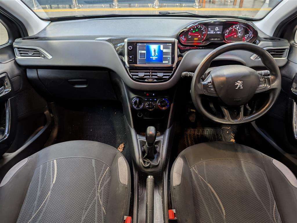 <p>2013 PEUGEOT 208 ACTIVE</p>