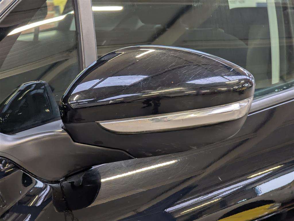 <p>2013 PEUGEOT 208 ACTIVE</p>