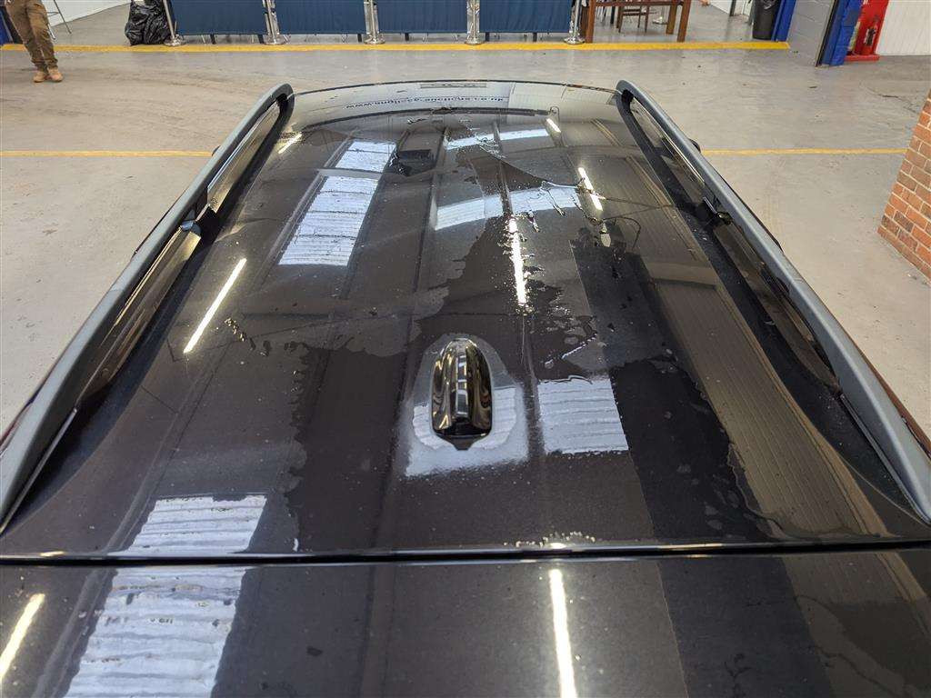 <p>2013 VOLVO V70 SE LUX T5 AUTO</p>