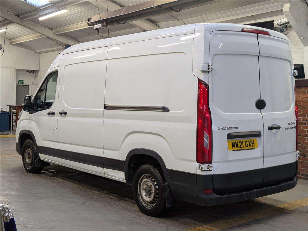 <p>2021 MAXUS DELIVER 9</p>