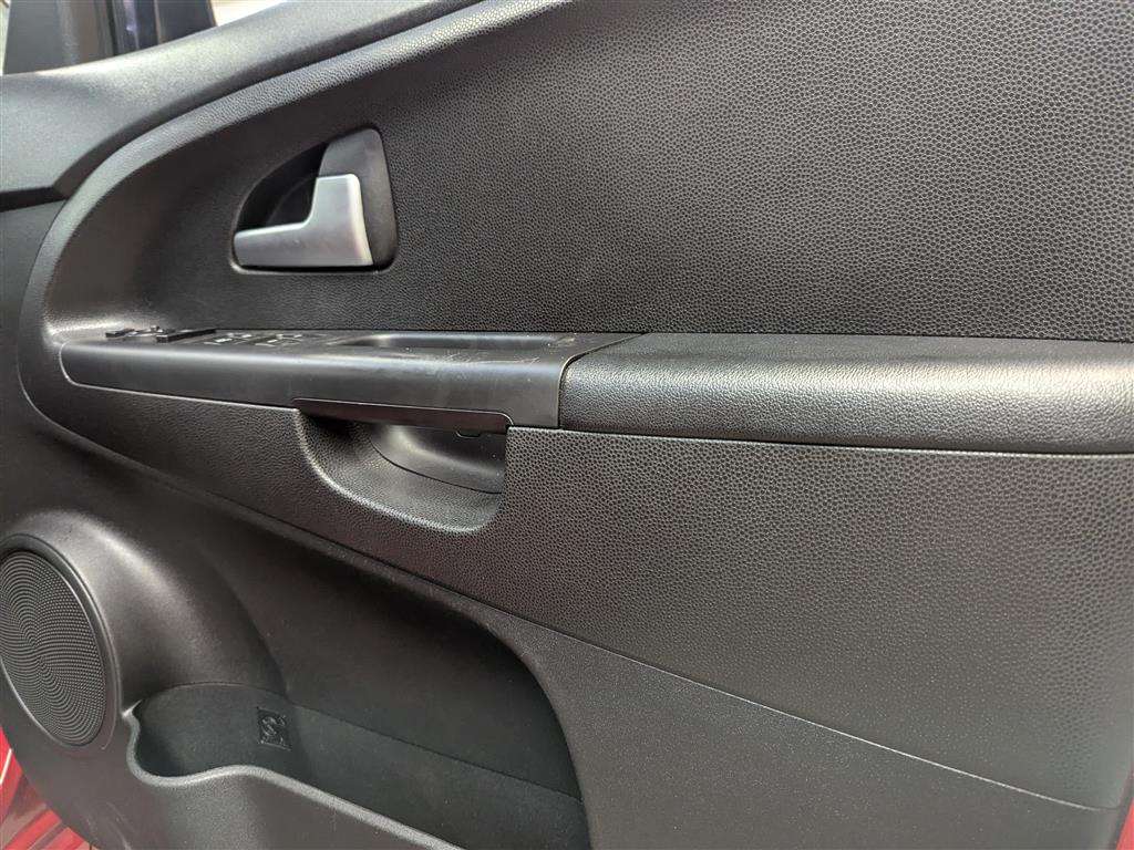 <p>2014 KIA VENGA 3 SAT NAV AUTO</p>