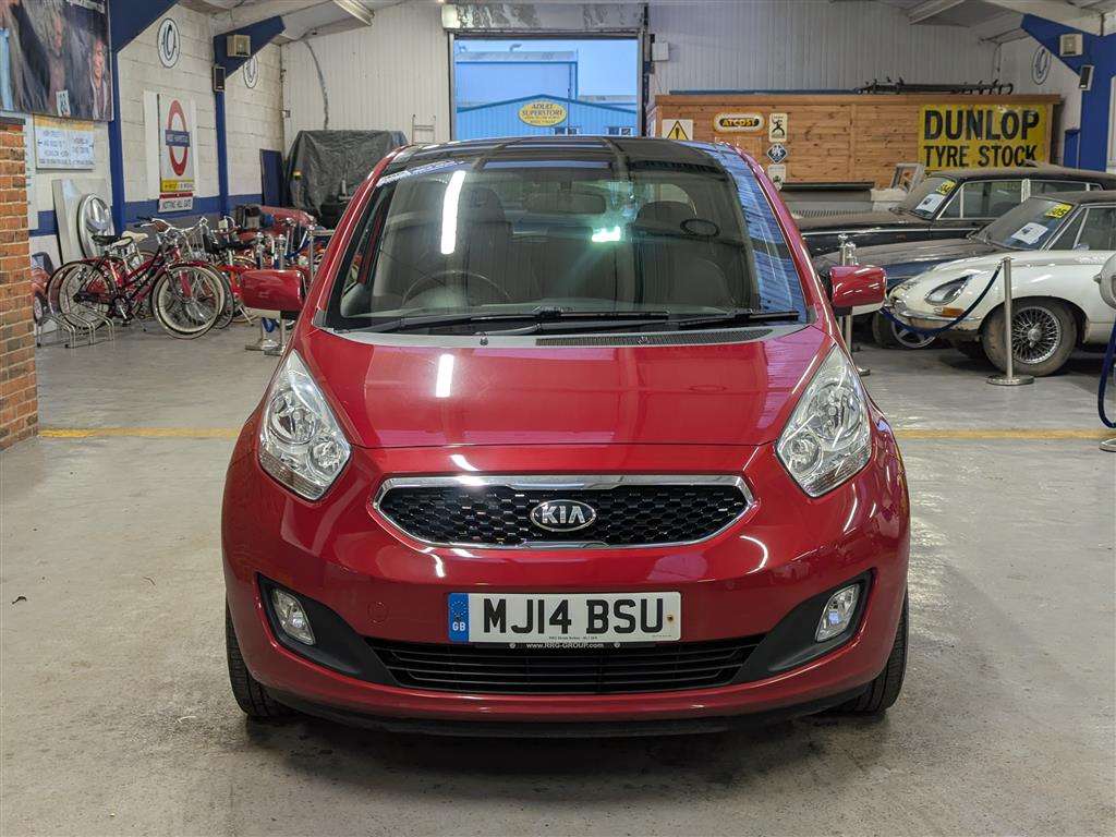 <p>2014 KIA VENGA 3 SAT NAV AUTO</p>