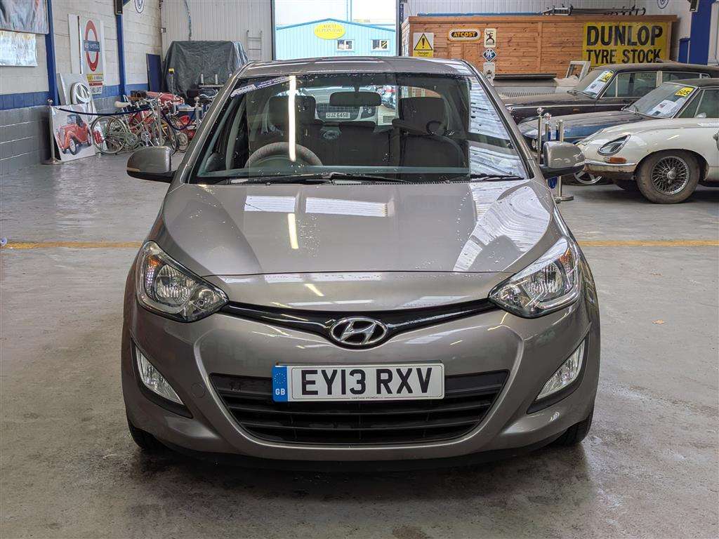 <p>2013 HYUNDAI I20 ACTIVE</p>
