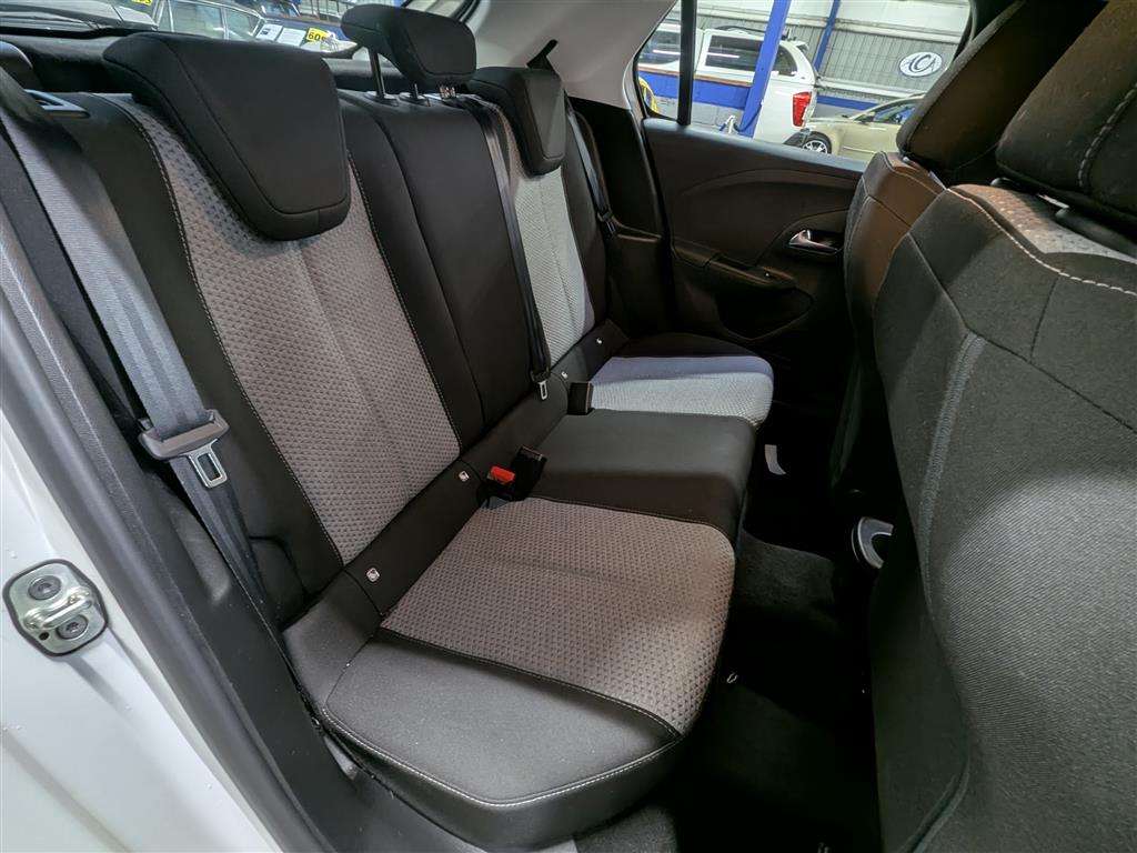 <p>2024 VAUXHALL CORSA DESIGN</p>