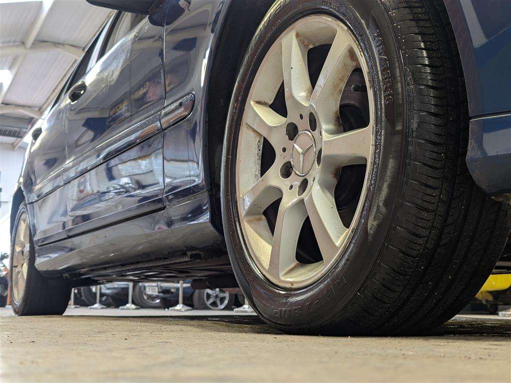 <p>2004 MERCEDES C180 KOMP. CLASSIC SE A</p>