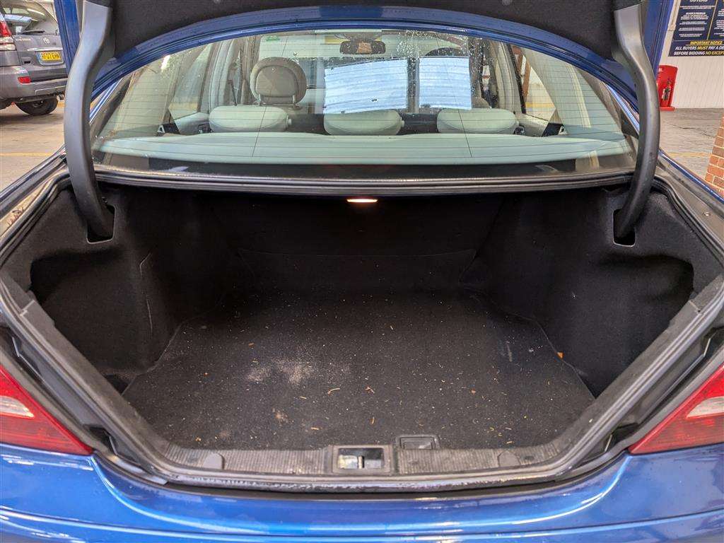 <p>2004 MERCEDES C180 KOMP. CLASSIC SE A</p>