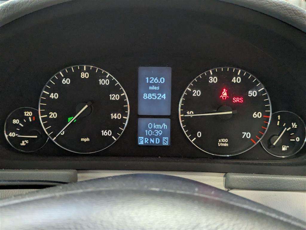 <p>2004 MERCEDES C180 KOMP. CLASSIC SE A</p>