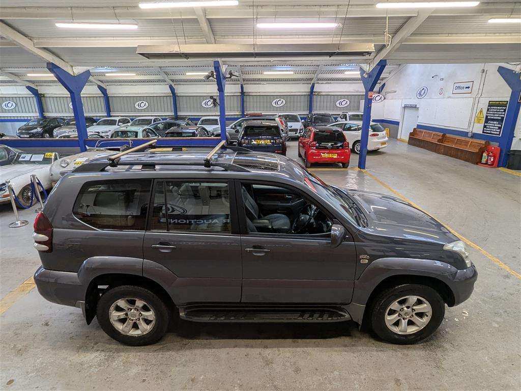 <p>2007 TOYOTA LANDCRUISER LC5 D-4D A</p>