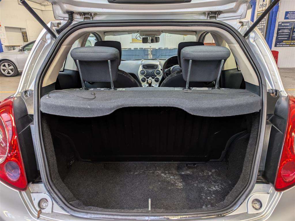 <p>2013 FORD KA STUDIO</p>