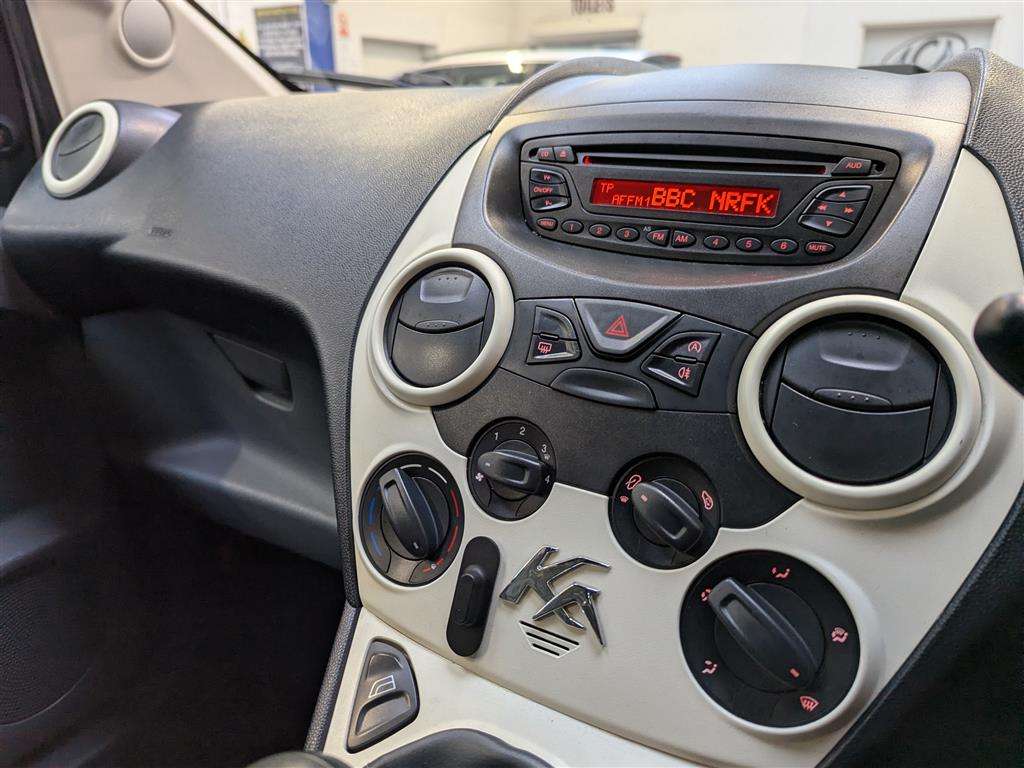 <p>2013 FORD KA STUDIO</p>