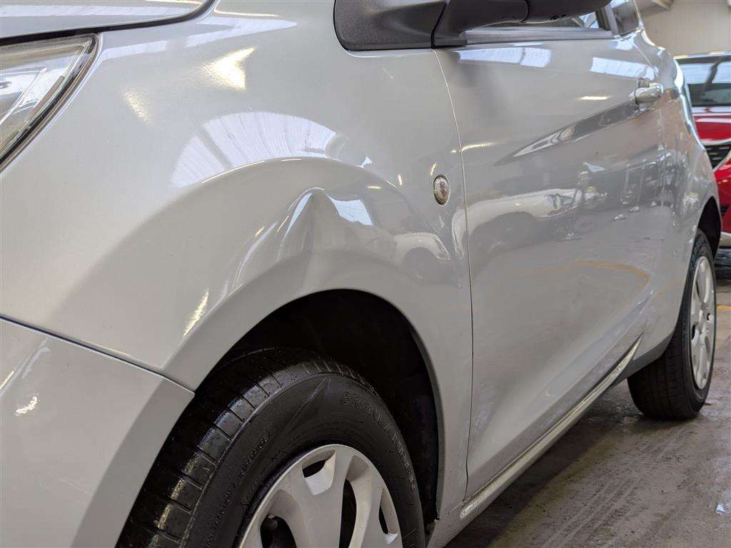 <p>2013 FORD KA STUDIO</p>