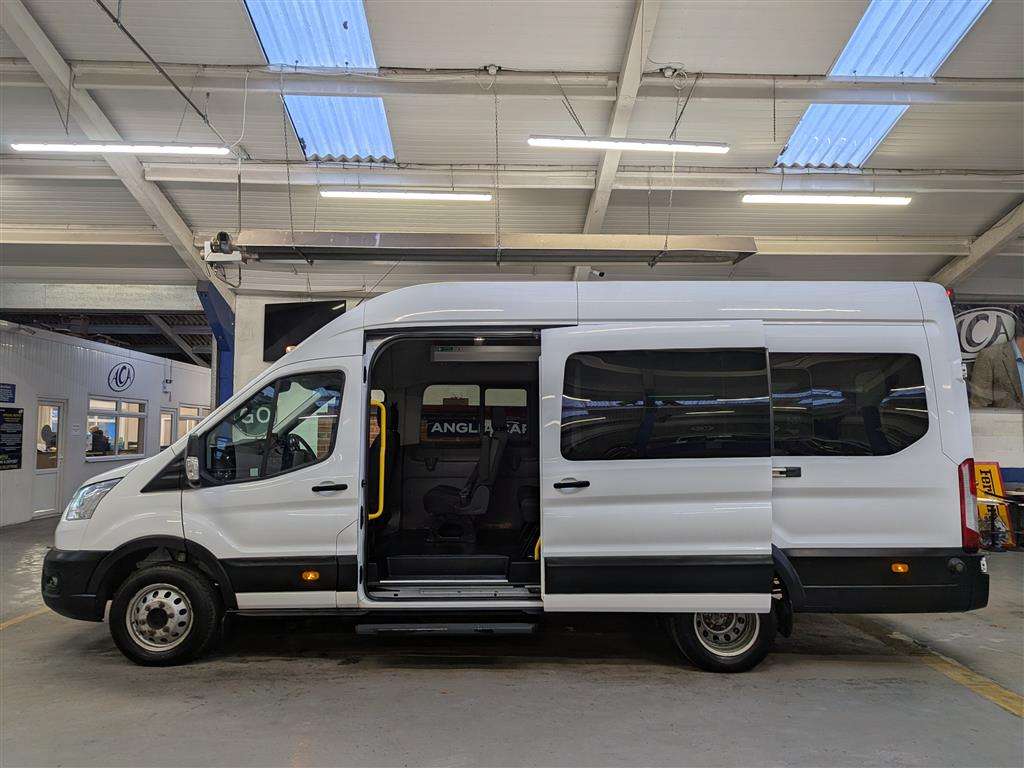 <p>2019 FORD TRANSIT 460 TREND ECOBLUE</p>