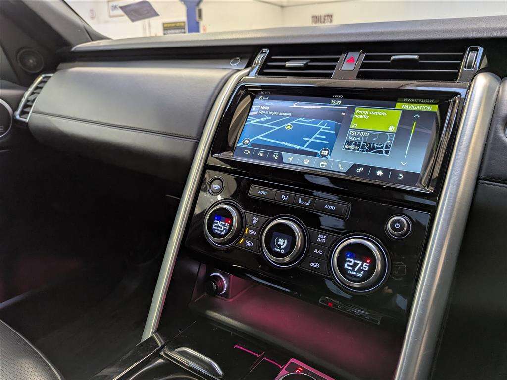 <p>2019 LAND ROVER DISCOVERY LUXURY HSE SD4</p>