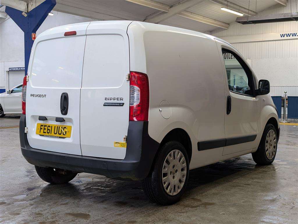 <p>2011 PEUGEOT BIPPER PROFESSIONAL HDI</p>