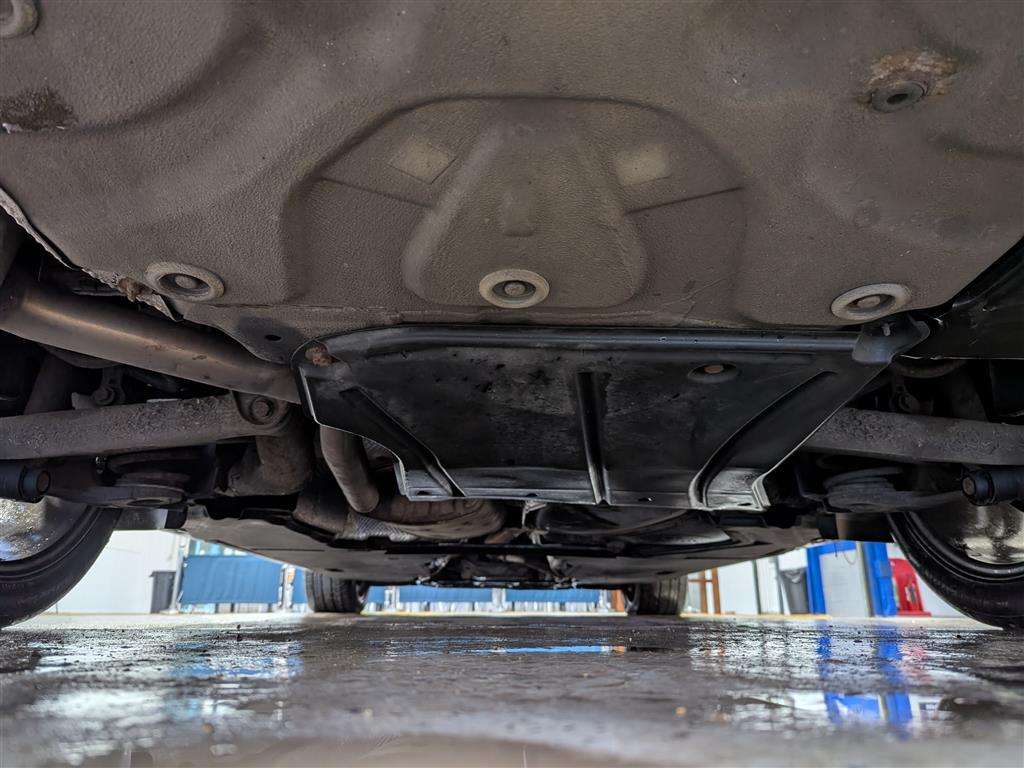 <p>2011 AUDI A6 SE TDI CVT</p>