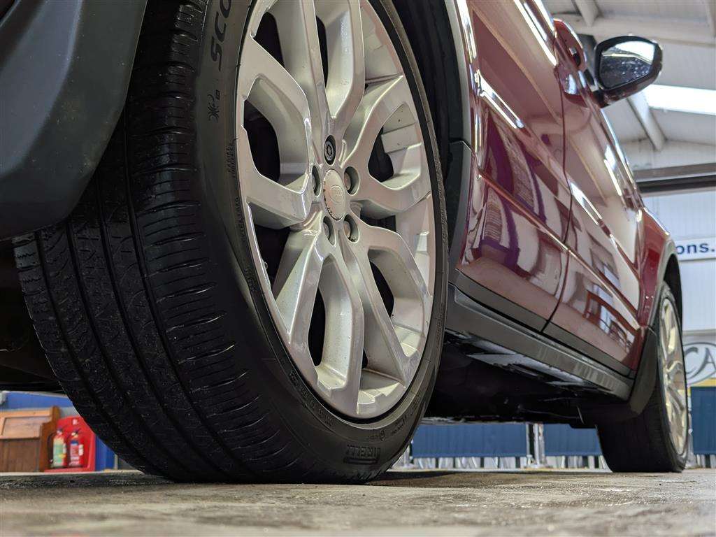 <p>2014 LAND ROVER RANGE ROVER EVOQUE DYNAMI</p>