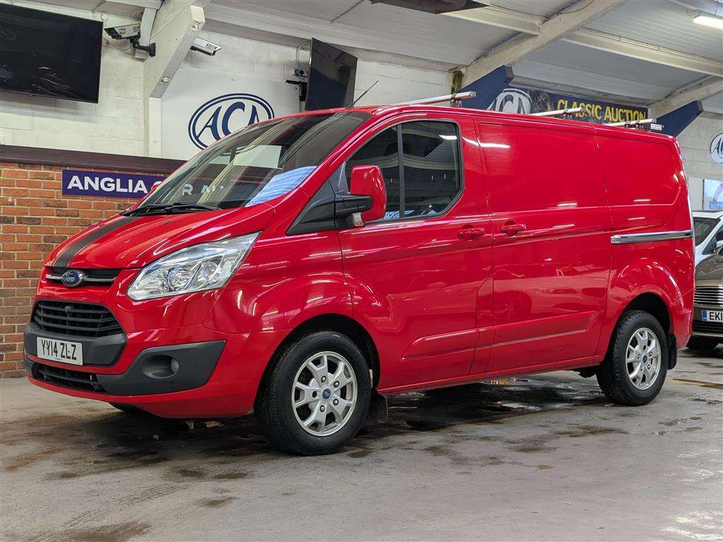 <p>2014 FORD TRANSIT CUSTOM 270 LTD E-</p>
