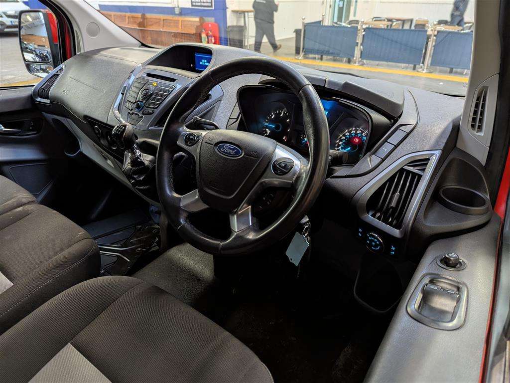 <p>2014 FORD TRANSIT CUSTOM 270 LTD E-</p>
