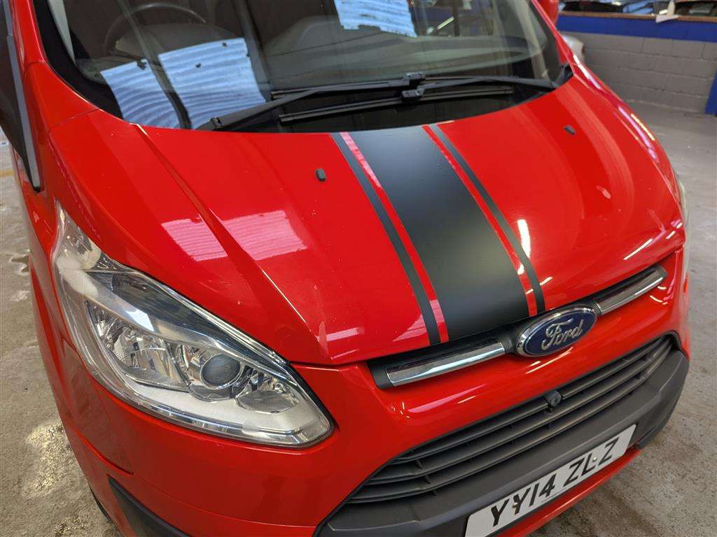 <p>2014 FORD TRANSIT CUSTOM 270 LTD E-</p>