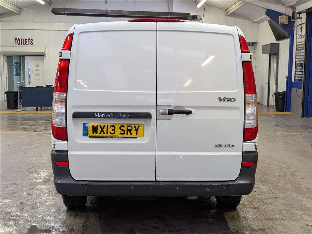 <p>2013 MERCEDES-BENZ VITO 116 CDI</p>