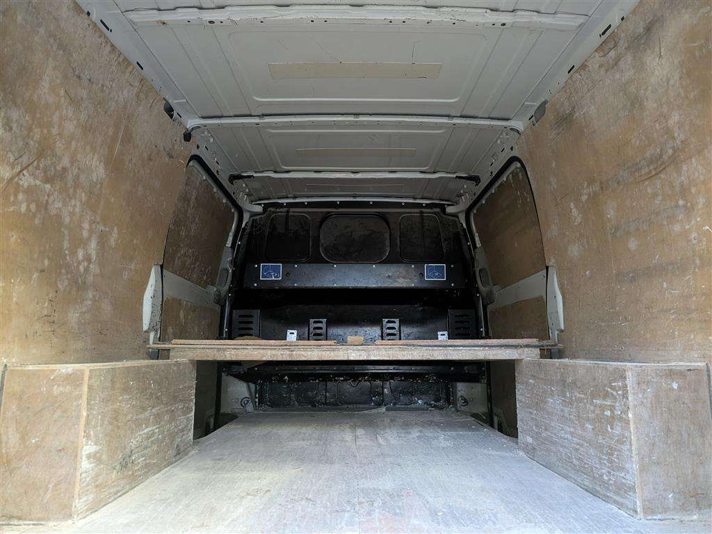 <p>2013 MERCEDES-BENZ VITO 116 CDI</p>