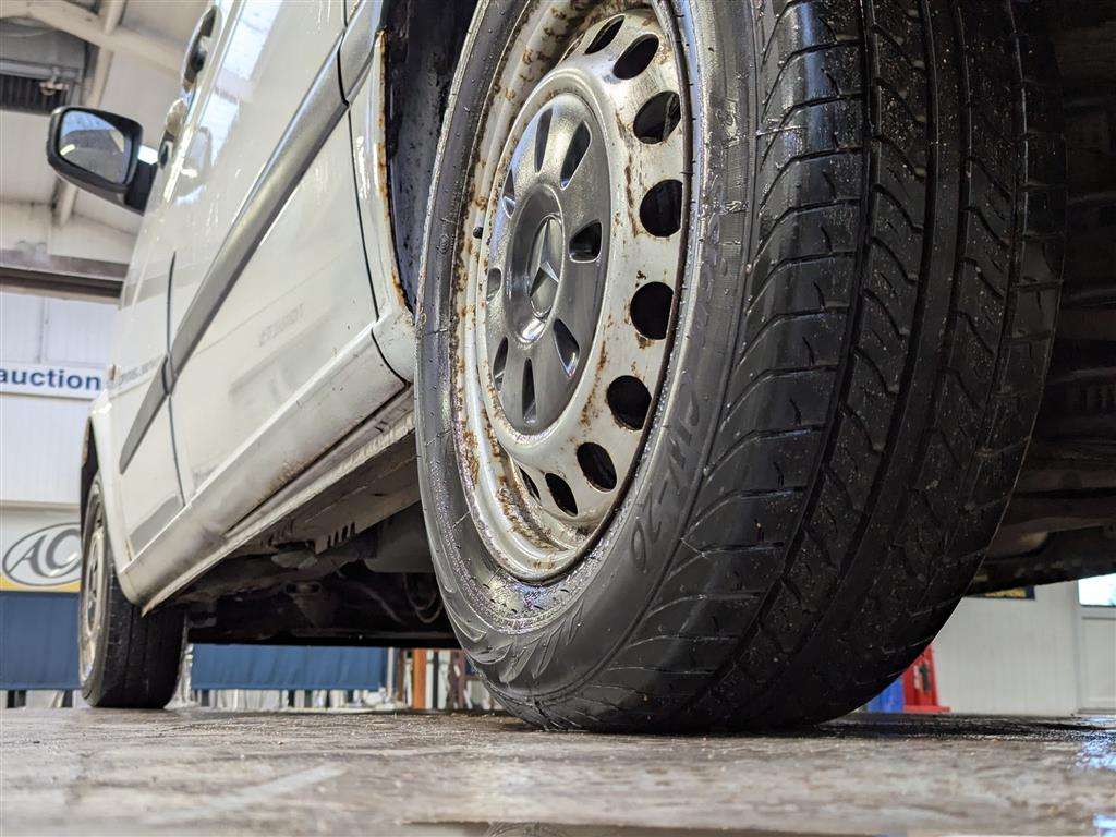 <p>2013 MERCEDES-BENZ VITO 116 CDI</p>