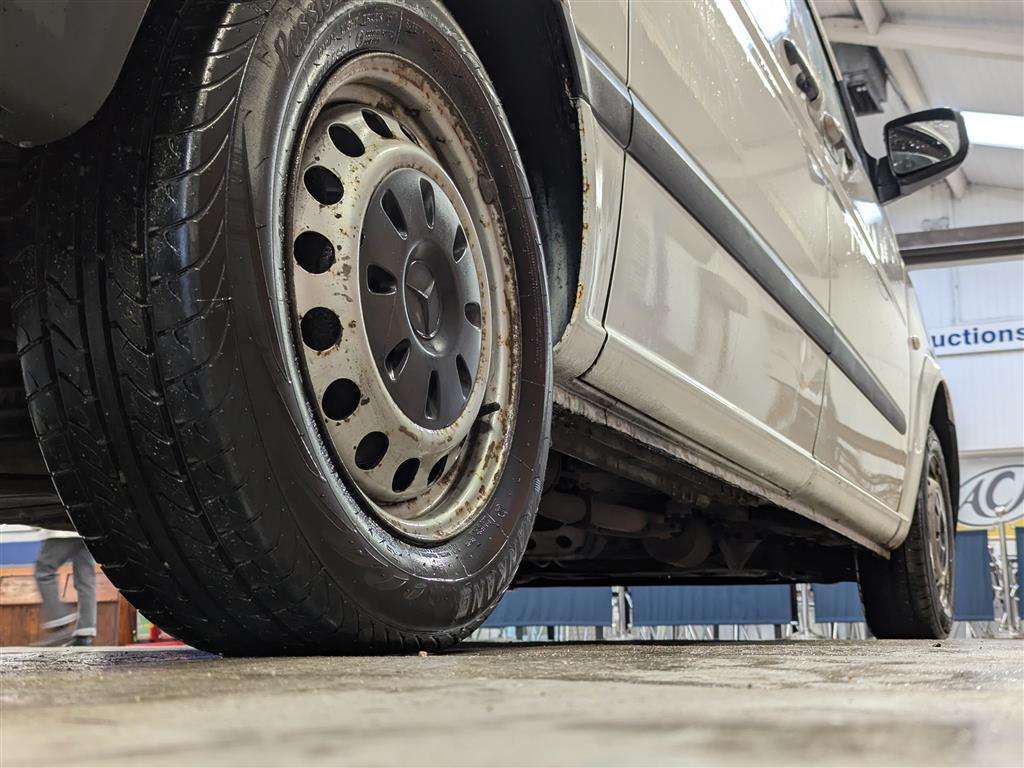 <p>2013 MERCEDES-BENZ VITO 116 CDI</p>