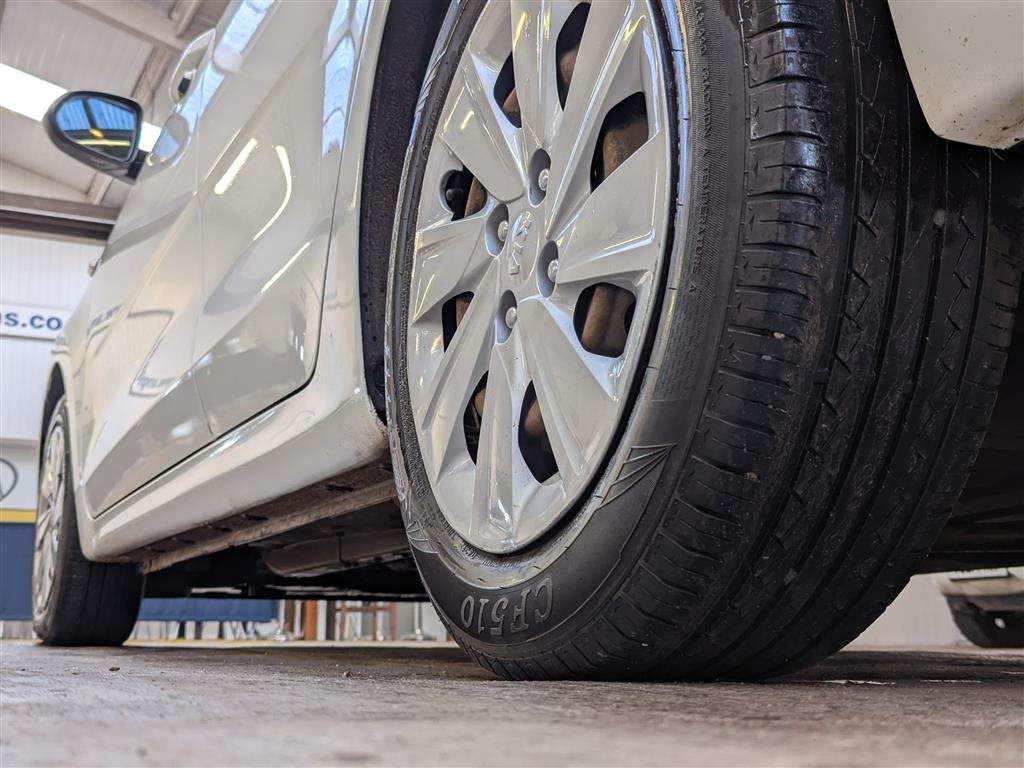 <p>2018 KIA RIO 1</p>