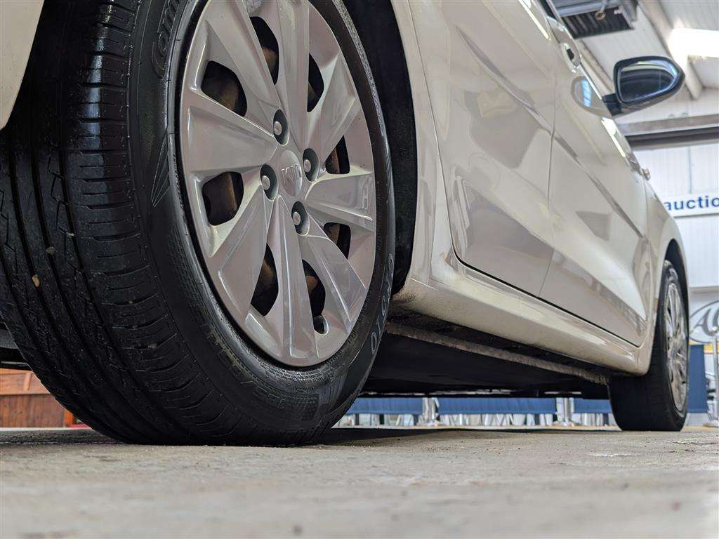 <p>2018 KIA RIO 1</p>